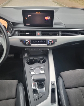 Audi A4 cena 96000 przebieg: 76700, rok produkcji 2018 z Lublin małe 667